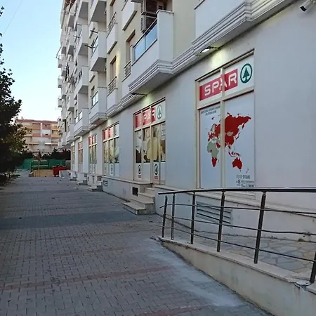 Amar Apartament Golem (Tirana)